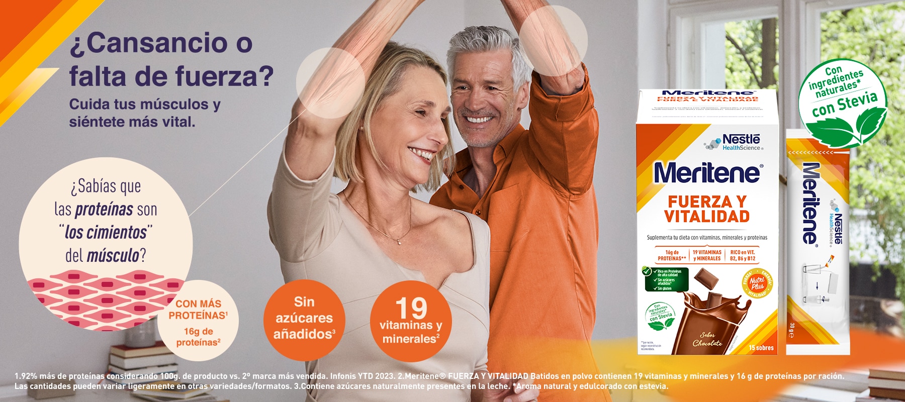 Dos adultos sonriendo con energía gracias a la bebida Fuerza y Vitalidad sabor chocolate